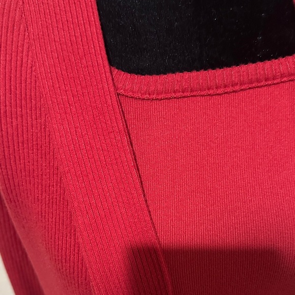 Lands End  Red Women's lounge/ pajamas set. Size medium. Super soft and light. - Picture 4 of 11